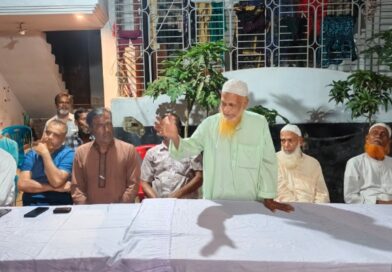 কুলিয়ার মধ্যেপাড়ায় চেয়ারম্যান প্রার্থী ডা. মেহেদী হাসান মেহেরের উঠান বৈঠক