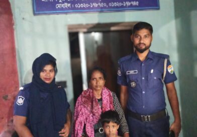 জামালপুর এক্সপ্রেসে মাকে হারিয়ে ট্রেনে আটকে ৮ বছরের শিশু, রেলওয়ে পুলিশের সহায়তায় মায়ের কোলে ফিরল