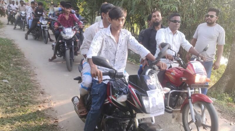 কুলিয়ায় চেয়ারম্যান প্রার্থী সুরুজ্জামান সুরুজের মোটরসাইকেল শোডাউন, গণসংযোগ ও লিফলেট বিতরণ মানুষের পাশে থাকার অঙ্গীকার